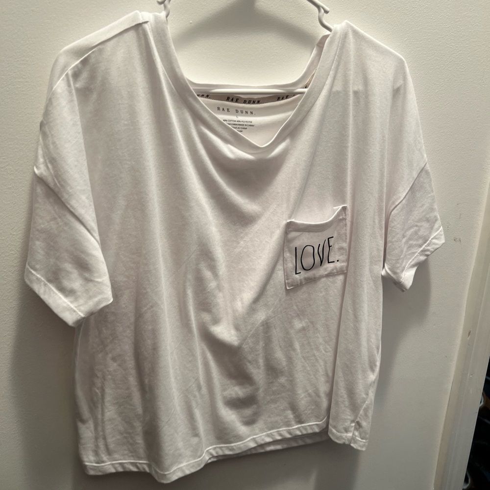 White crop top causal tee in L